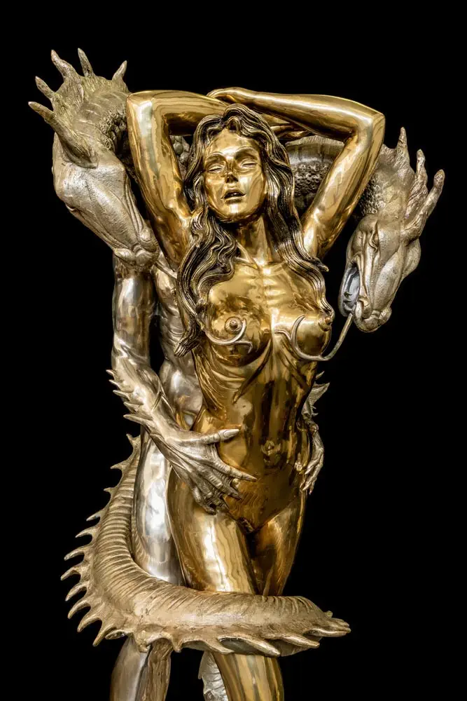 Escultura de bronce