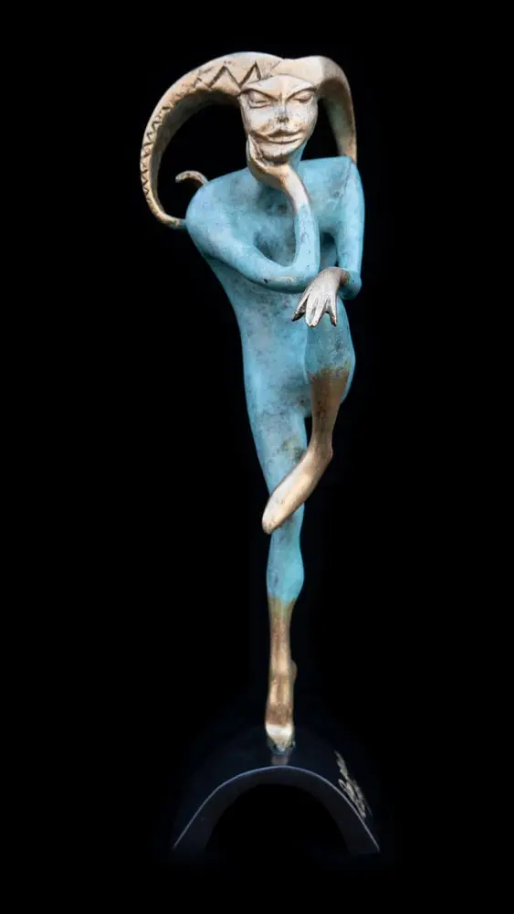Escultura de bronce
