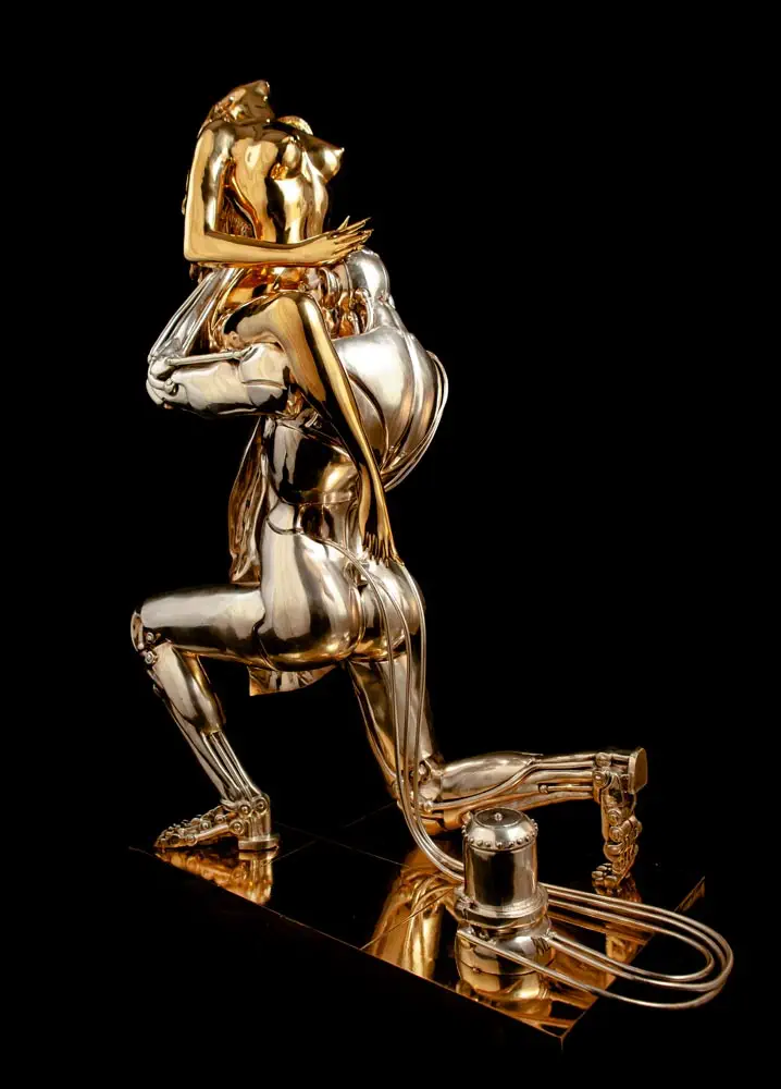 Escultura de bronce