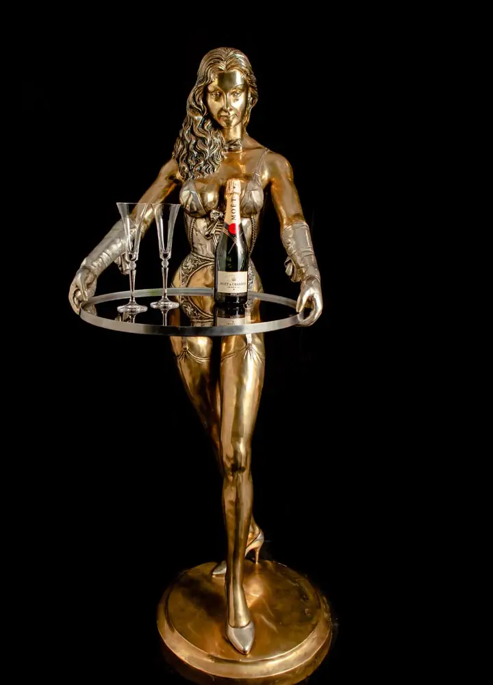Escultura de bronce