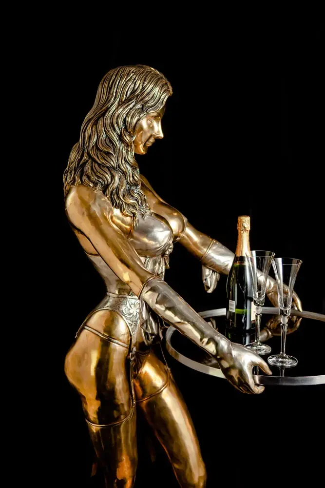 Escultura de bronce