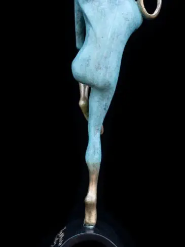  Escultura