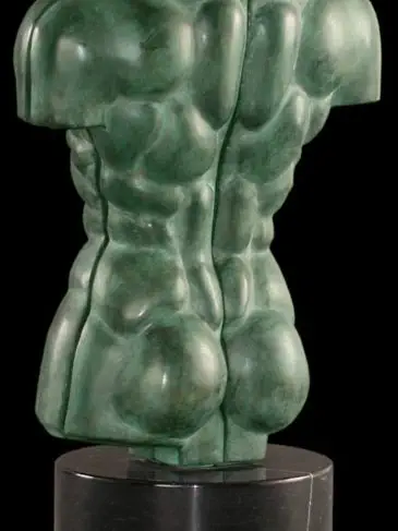  Bronzeskulptur
